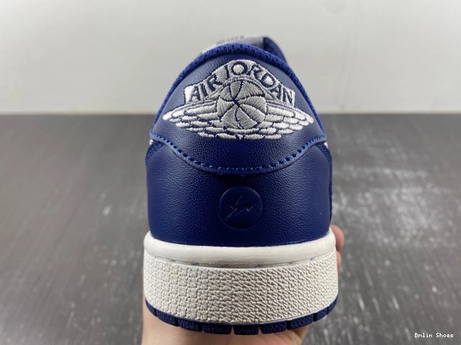 Bmlin Shoes OFF-WHITE TRAVIS CUSTOM JORDAN DM7890-101 X AIR X 1 SCOTT 0727